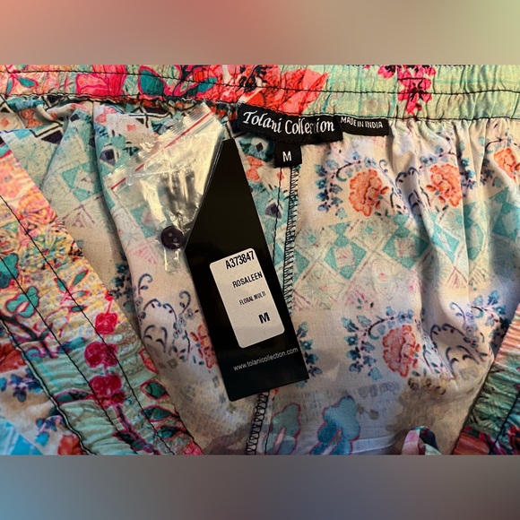 NWT Tolani Collection Rosaleen Wide Leg Floral Print Pants Size Medium - Picture 13 of 15